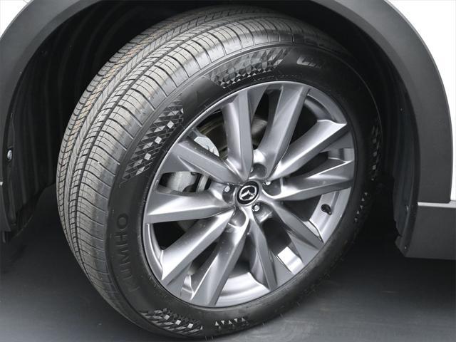 Photo of 2022 Snowflake White Pearl Mica Mazda CX-9