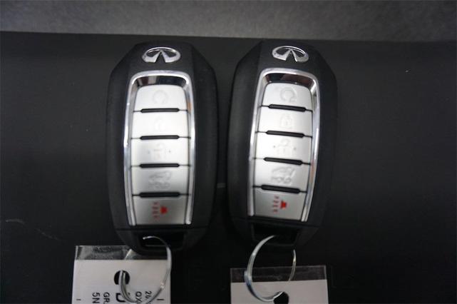 Photo of 2023 Graphite Shadow/Black Obsidian INFINITI QX60