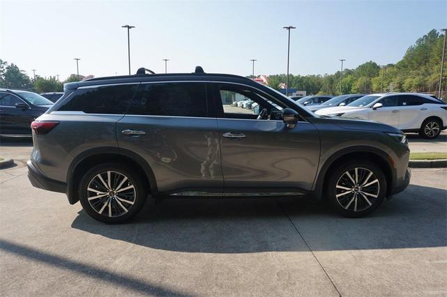 Photo of 2023 Graphite Shadow/Black Obsidian INFINITI QX60
