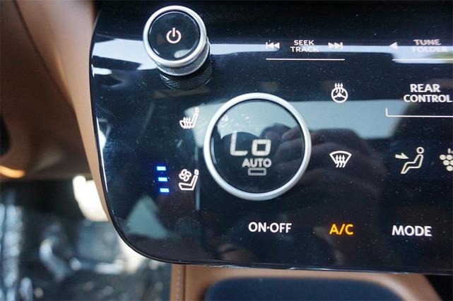 Photo of 2023 Graphite Shadow/Black Obsidian INFINITI QX60