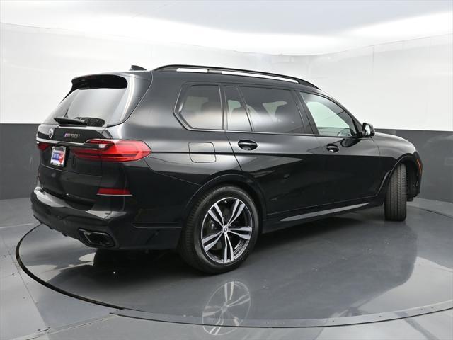 Photo of 2022 Black Sapphire Metallic BMW X7