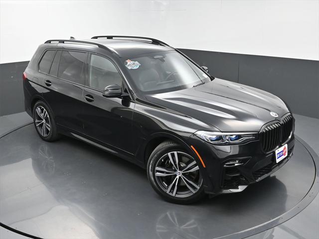 Photo of 2022 Black Sapphire Metallic BMW X7
