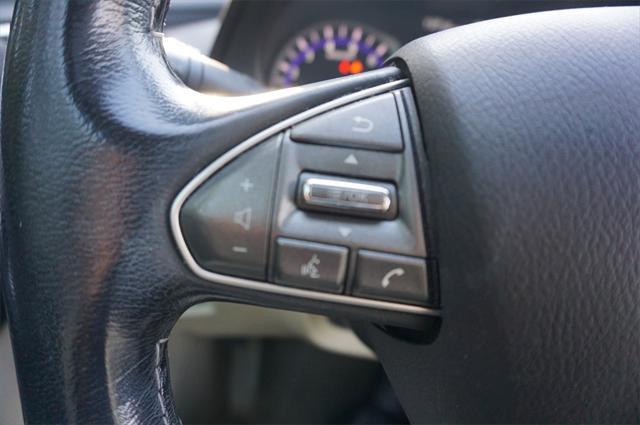 Photo of 2014 Liquid Platinum INFINITI Q50