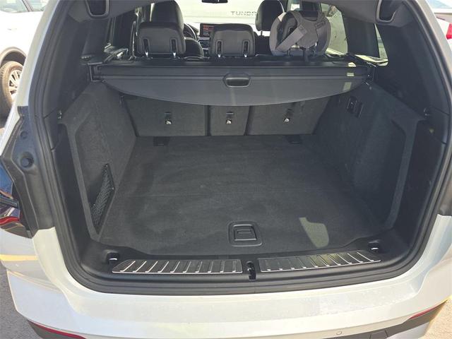 Photo of 2023 Mineral White Metallic BMW X3