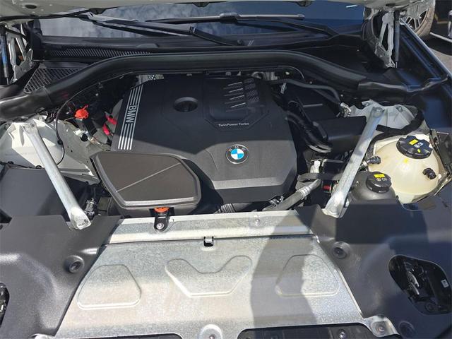 Photo of 2023 Mineral White Metallic BMW X3