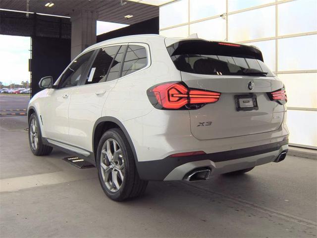 Photo of 2023 Mineral White Metallic BMW X3