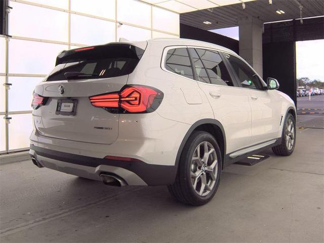 Photo of 2023 Mineral White Metallic BMW X3