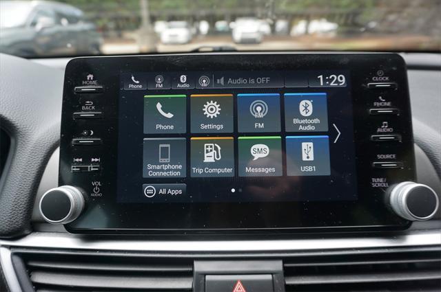 Photo of 2022 Platinum White Pearl Honda Accord