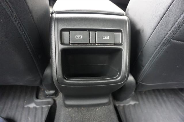 Photo of 2022 Platinum White Pearl Honda Accord