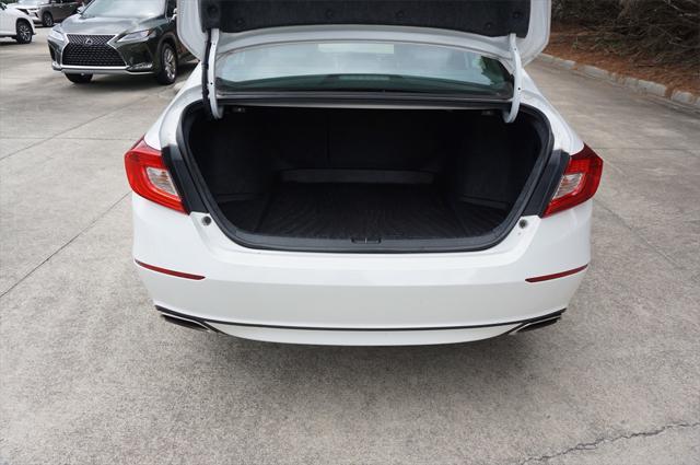 Photo of 2022 Platinum White Pearl Honda Accord