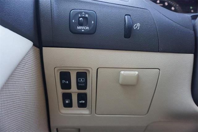 Photo of 2008 Blue Lexus ES 350