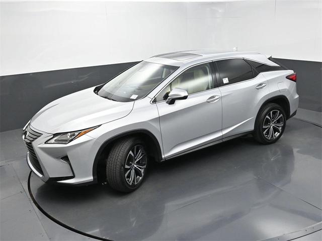 Photo of 2019 Silver Lining Metallic Lexus RX 350