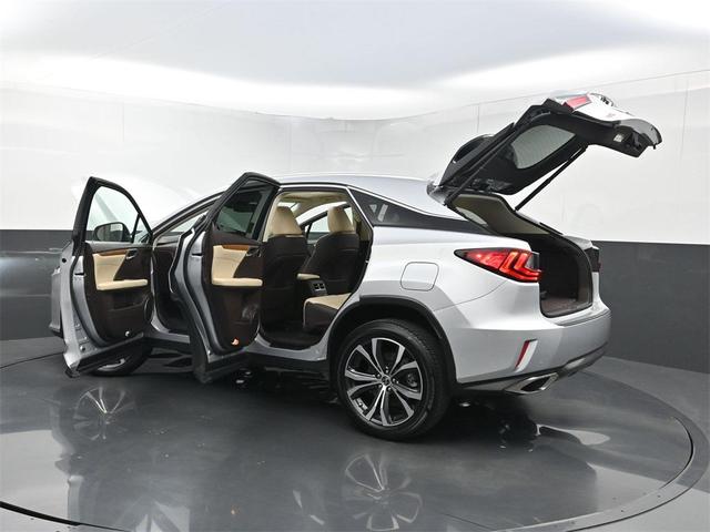 Photo of 2019 Silver Lining Metallic Lexus RX 350
