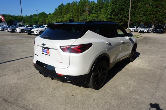 Photo of 2022 Iridescent Pearl Tricoat Chevrolet Blazer