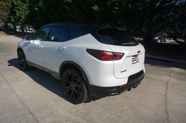 Photo of 2022 Iridescent Pearl Tricoat Chevrolet Blazer