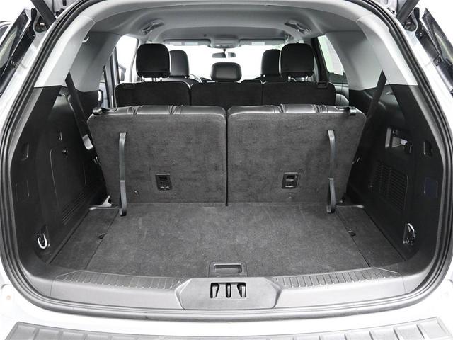 Photo of 2024 Iconic Silver Metallic Ford Explorer