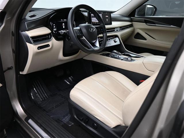 Photo of 2023 Warm Titanium INFINITI QX60
