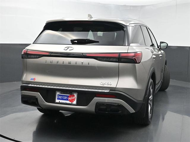 Photo of 2023 Warm Titanium INFINITI QX60