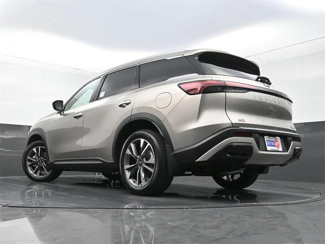 Photo of 2023 Warm Titanium INFINITI QX60