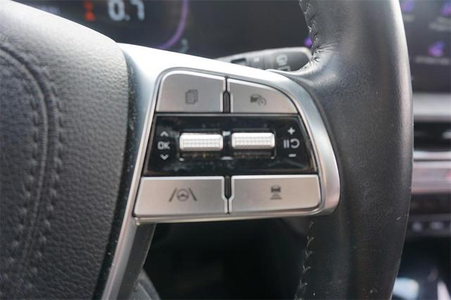 Photo of 2024 Glacial White Pearl Kia Telluride