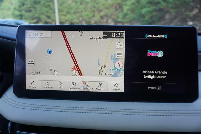 Photo of 2023 Warm Titanium INFINITI QX60
