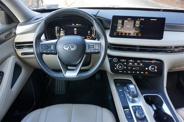 Photo of 2023 Warm Titanium INFINITI QX60