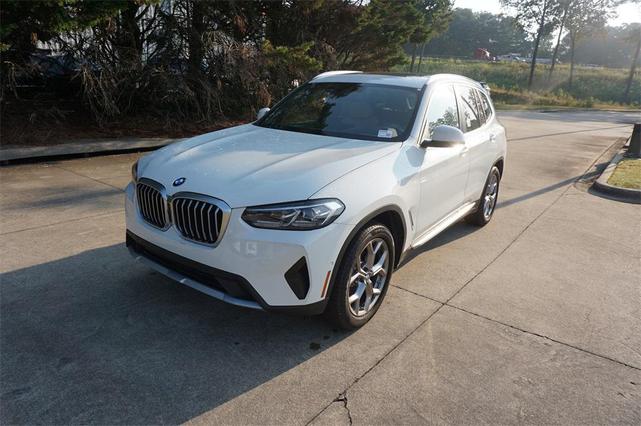 Photo of 2024 Alpine White BMW X3