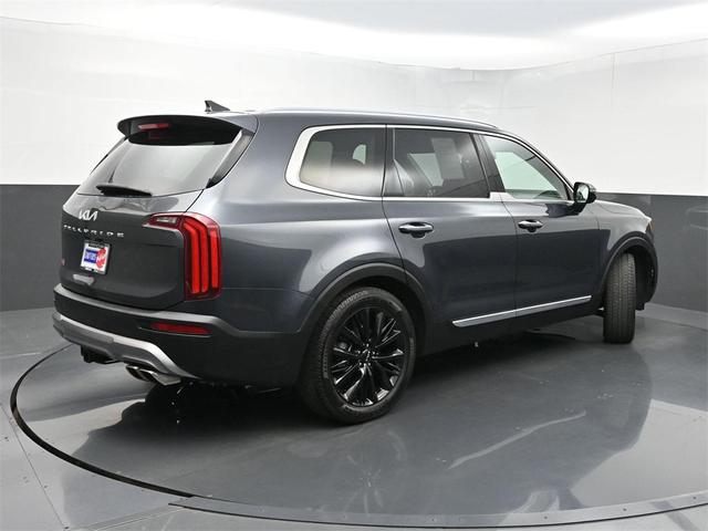 Photo of 2022 Gravity Gray Kia Telluride
