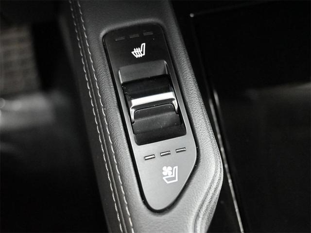 Photo of 2022 Gravity Gray Kia Telluride