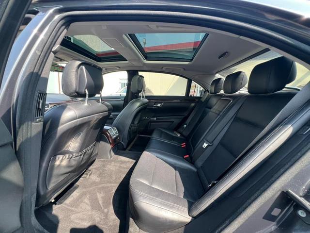 Photo of 2013 Black Mercedes-Benz S-Class