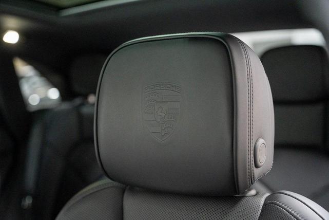Photo of 2024 Dolomite Porsche Macan