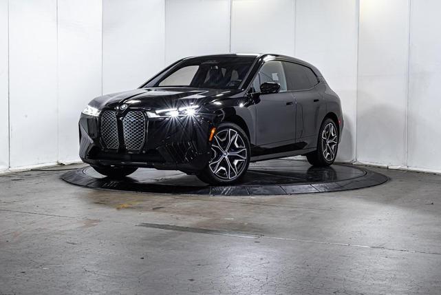 Photo of 2025 Black Sapphire Metallic BMW iX