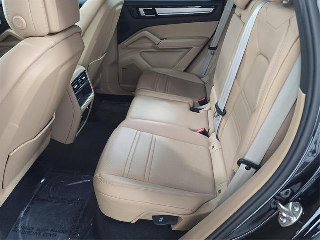 Photo of 2022 Black Porsche Cayenne