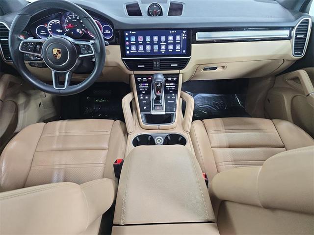 Photo of 2022 Black Porsche Cayenne