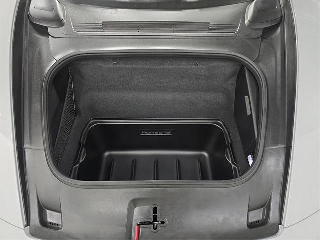 Photo of 2024 Ice Grey Metallic Porsche 911