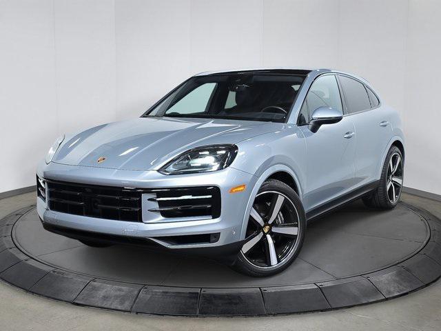 Photo of 2024 Dolomite Silver Metallic Porsche Cayenne