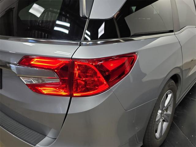 Photo of 2019 Lunar Silver Metallic Honda Odyssey
