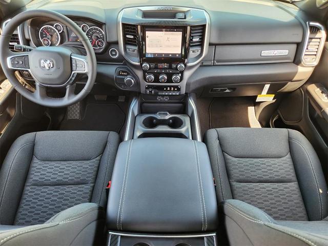 Photo of 2025 Granite Crystal Clearcoat Metallic RAM 1500