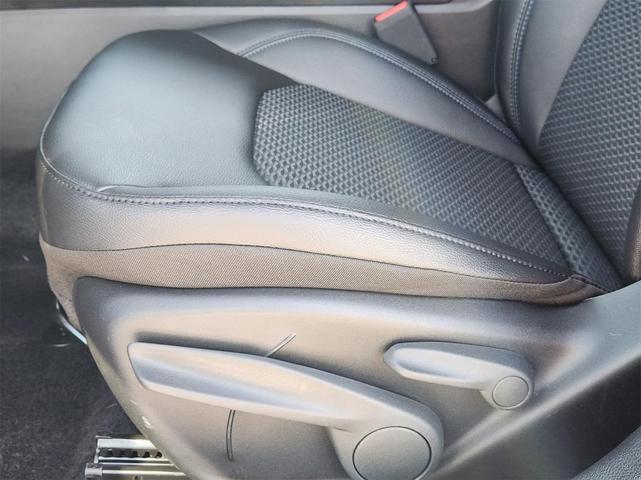 Photo of 2025 Hydro Blue Pearlcoat Jeep Compass