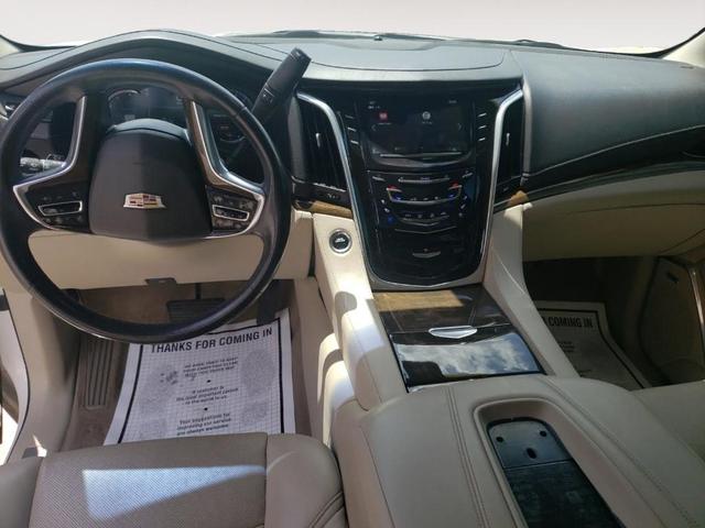 Photo of 2020 Crystal White Tri-Coat Cadillac Escalade