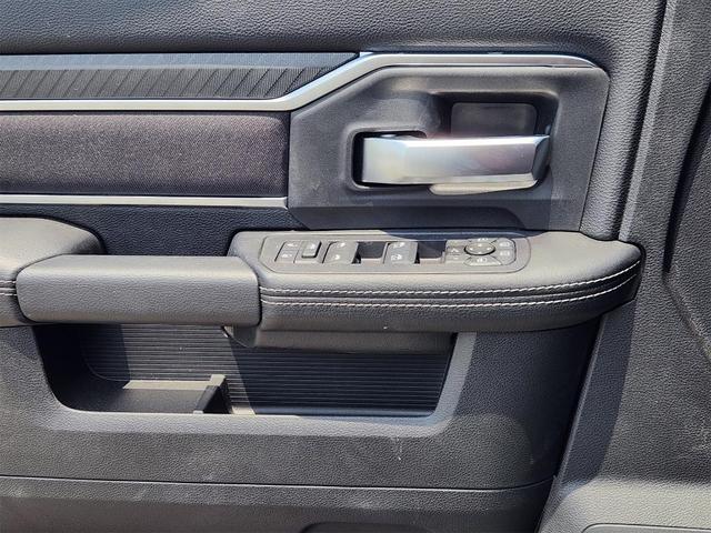 Photo of 2025 Diamond Black RAM 2500