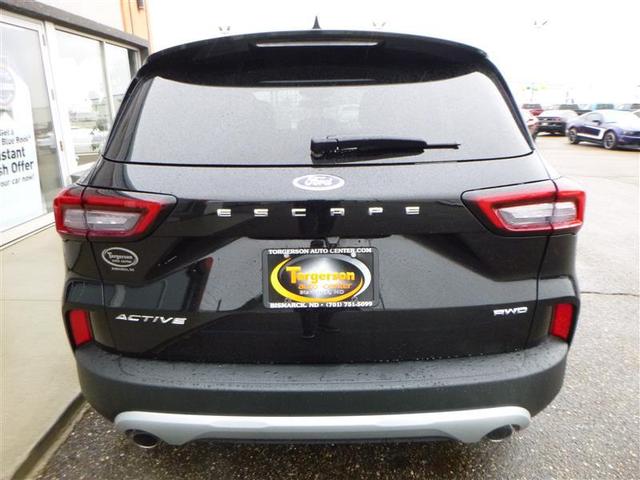 Photo of 2023 Agate Black Metallic Ford Escape
