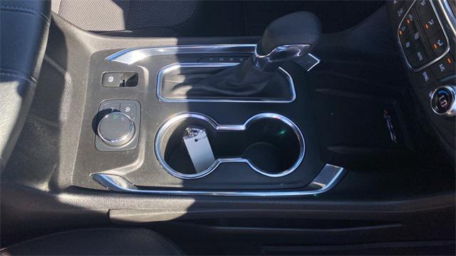 Photo of 2023 Gray Chevrolet Traverse