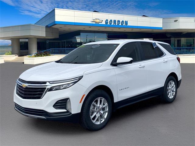 Photo of 2022 White Chevrolet Equinox