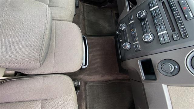 Photo of 2010 Black Ford F-150