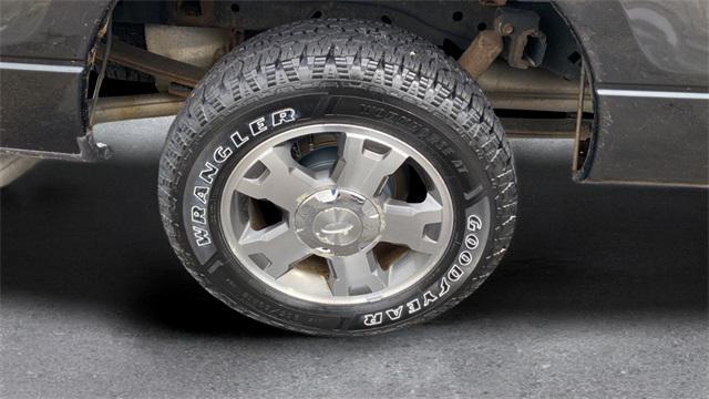 Photo of 2010 Black Ford F-150