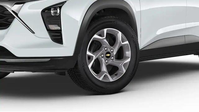 Photo of 2026 White Chevrolet Trax