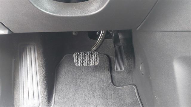 Photo of 2023 Black Chevrolet Equinox