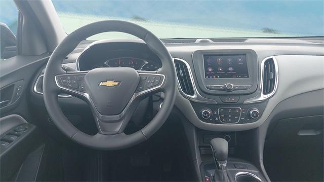 Photo of 2023 Black Chevrolet Equinox