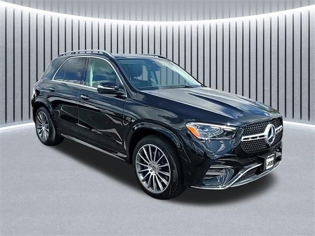 Photo of 2024 Black Mercedes-Benz GLE 350